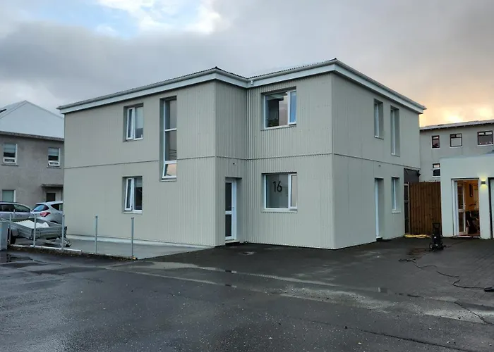 Reynisstaðir