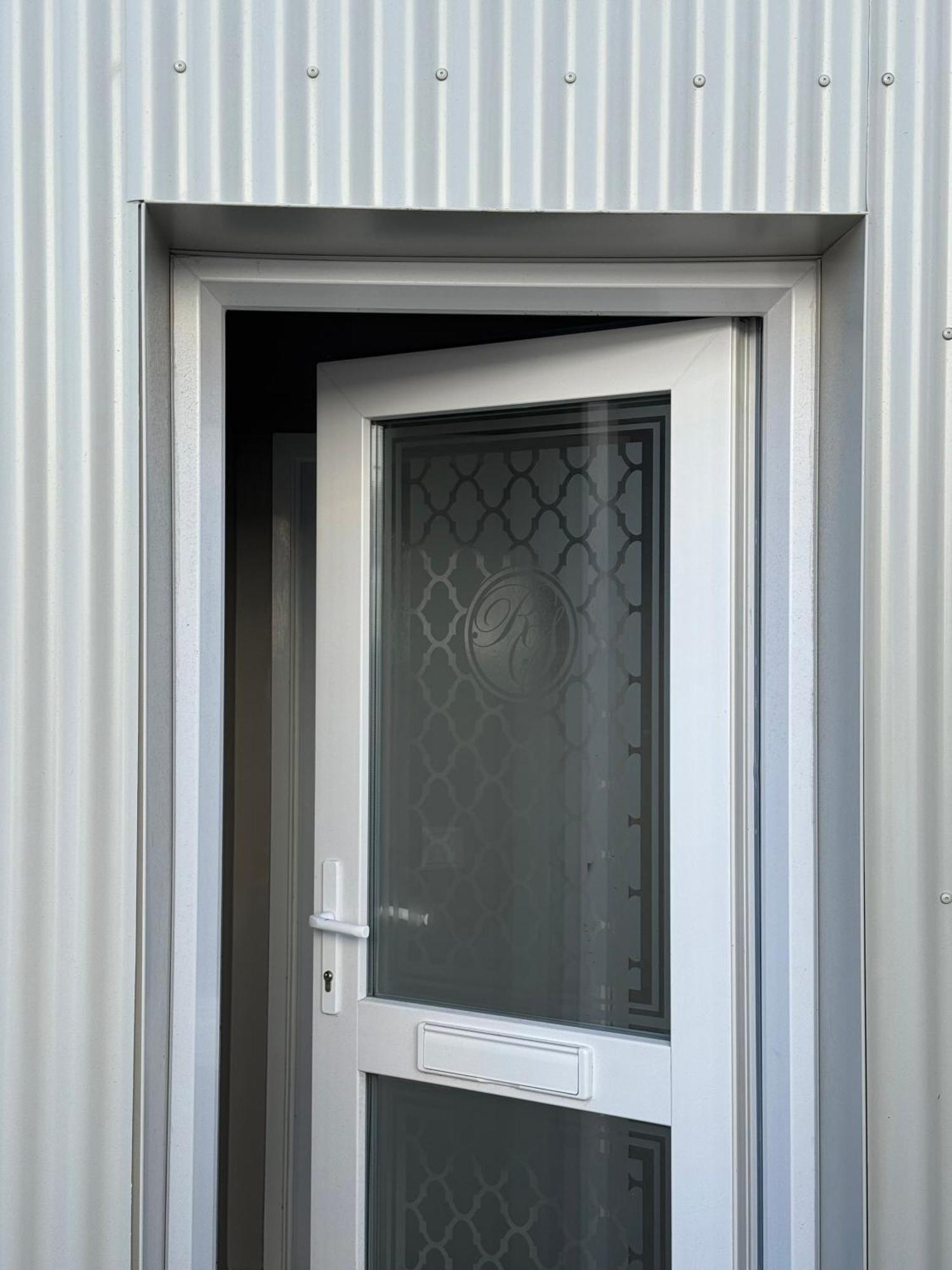 Reynisstathir Apartment Keflavik